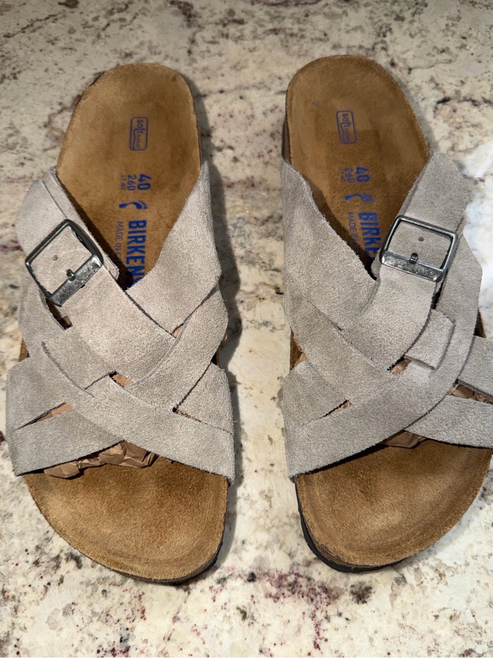 Birkenstock $150 Lugano Soft Footbed Suede Leather Sandal  Stone EU40 L9 NWOT